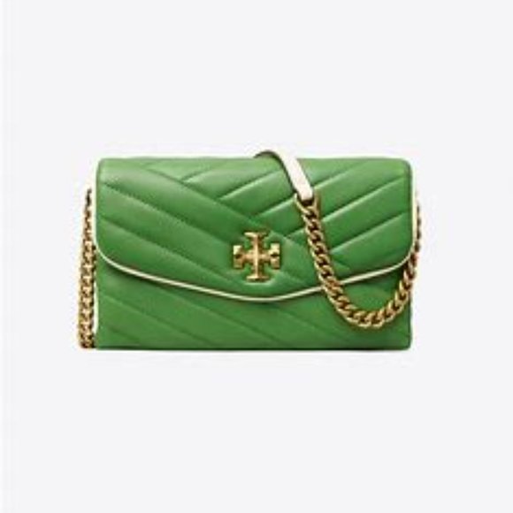 Tory Burch Handbags - Tory Burch $398 148711 Kira Chevron Pop Edge Chain Wallet Monstera/Light Cream